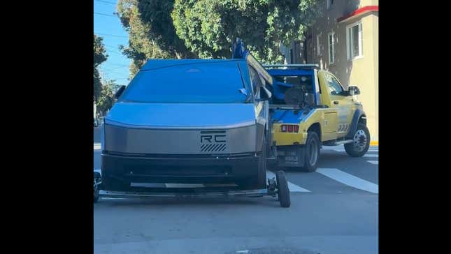 Image for article titled Even A Tesla Cybertruck Prototype Can't Mess With San Francisco Parking Enforcement