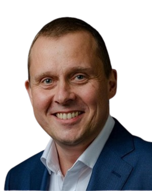 Alistair McElligott, Entsia