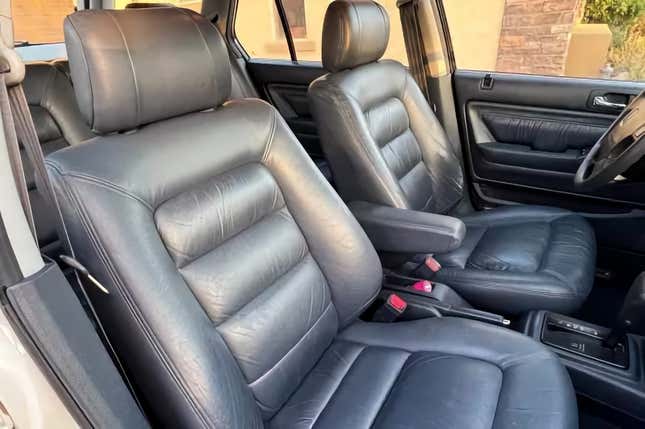 Image for article titled At $17,500, Will This 1993 Honda Accord LX Wagon Haul Home A Win?