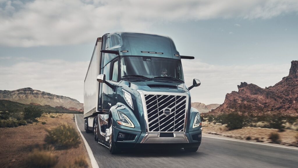 All-new Volvo VNL Class 8 tractor loads up on car-like features