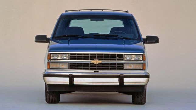 Image for article titled I Miss The Little Fangs On Old Truck Bumpers