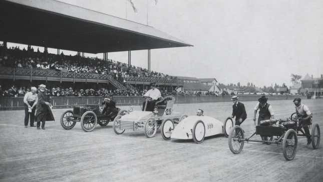 Image for article titled The First Car To Ever Go Over 100 Miles Per Hour Was An EV