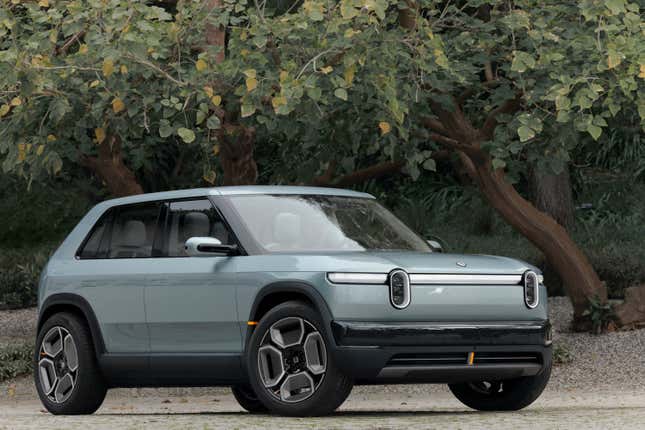 Image for article titled Rivian R3 Makes Surprise Debut As Small EV With Awesome Hot Hatch Styling And Opening Rear Glass