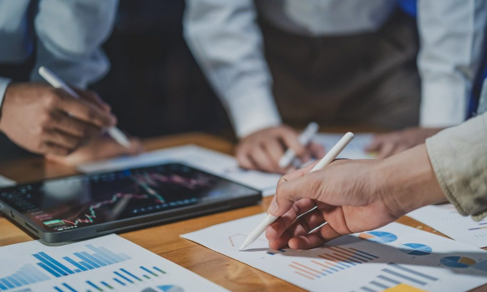 Where are insurance companies investing in 2024?