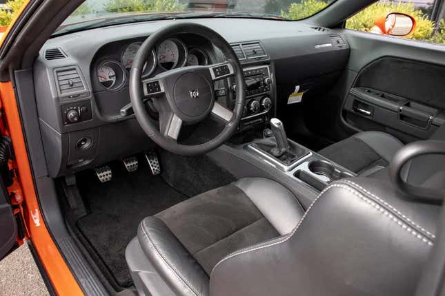 2009 Dodge Challenger SRT8