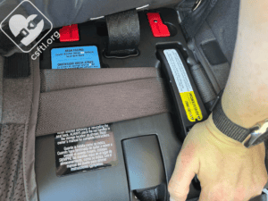 Graco 4Ever DLX Grad rear facing using the seat belt Graco 4Ever DLX Grad rear facing using the seat belt