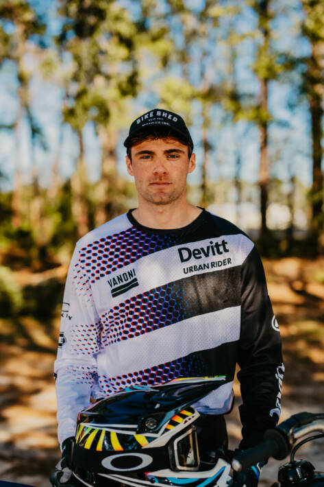 Flat track racing team Jack Bell