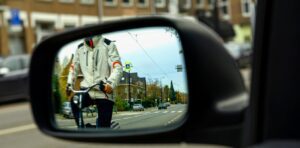 ‘Sorry mate, I didn’t see you’: when drivers look but don’t see cyclists on the road